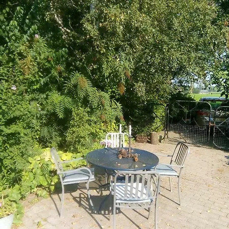 Bed & Breakfast De Eefdese Enk 3*